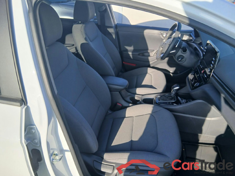 HYUNDAI IONIQ / 2019 / 5P / berlina con portón 1.6 GDI HEV Klass DCT #6