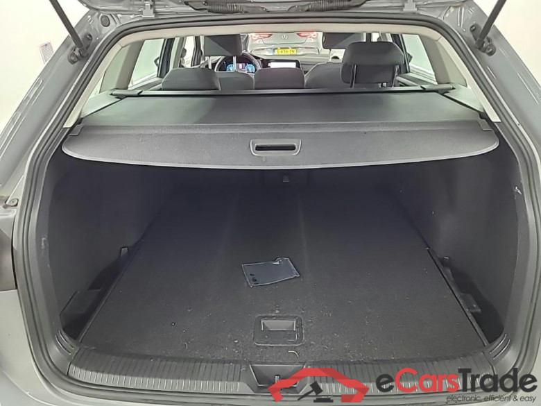 VOLKSWAGEN Golf Variant 1.0 eTSI 81kW DSG Life 5D Athlon Edition #5
