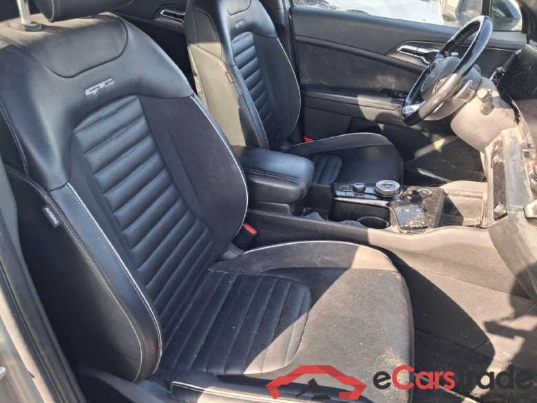 KIA Sportage / 2022 / 5P / todoterreno 1.6 T-GDi HEV 171kW (230CV) GT-line 4X4 #6