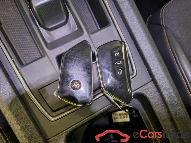 CUPRA FORMENTOR / 2020 / 5P / SUV 1.4 E-HYBRID DSG #6