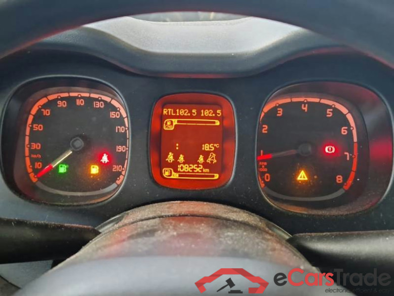 FIAT PANDA / 2011 / 5P / BERLINA 0.9 TWINAIR TURBO NATURAL POWER EASY #4