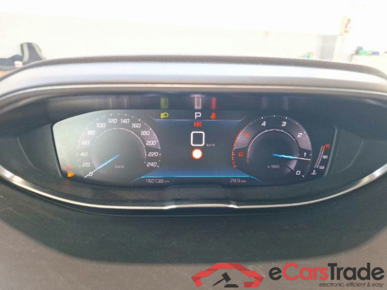 PEUGEOT 3008 / 2020 / 5P / SUV BLUEHDI 130 EAT8 SeS ALLURE #4