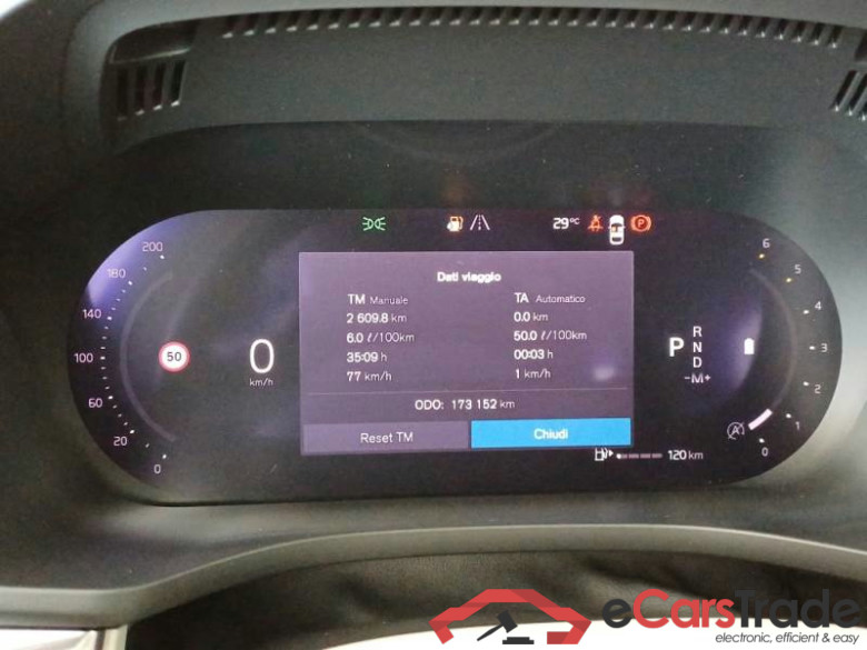 VOLVO XC60 / 2021 / 5P / SUV B4 D AUTOMATICO PLUS BRIGHT #4