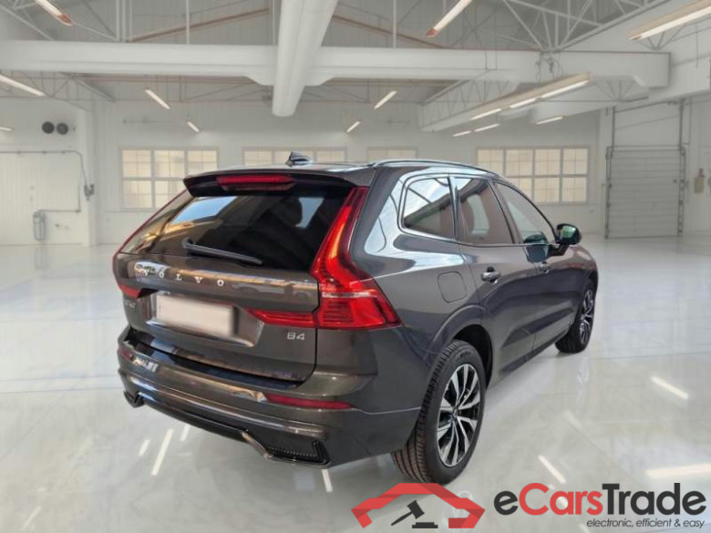 VOLVO XC60 / 2021 / 5P / SUV B4 D AUTOMATICO PLUS DARK #2
