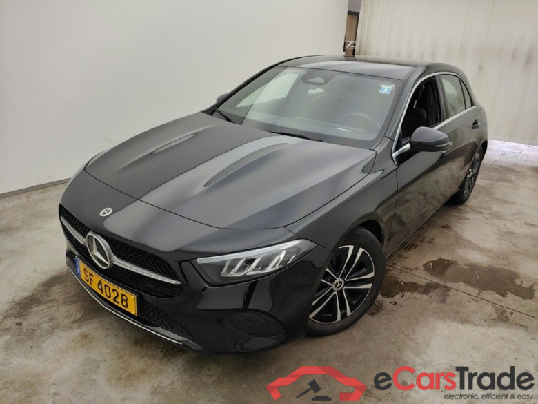 Mercedes-Benz Classe A A 180 Business Line 5d #1