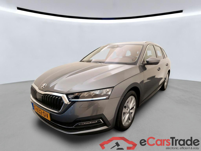 SKODA Octavia Combi 81 kW #1