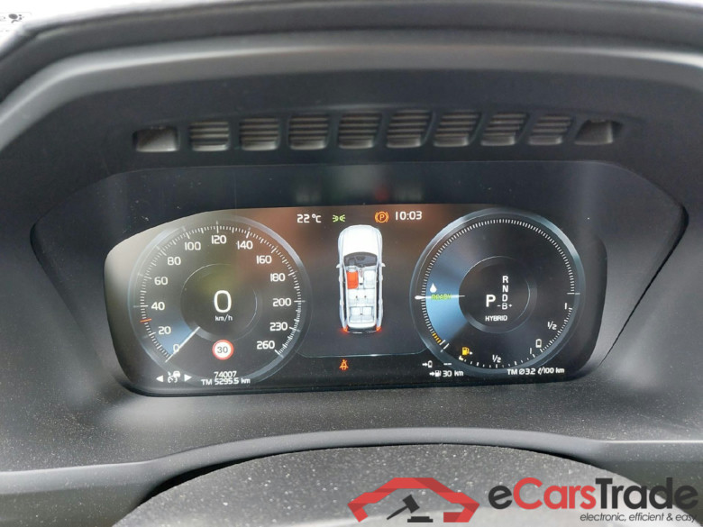 VOLVO XC90 / 2019 / 5P / todoterreno 2.0 T8 AWD Recharge R-Design Auto #4