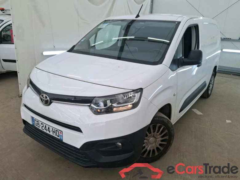 TOYOTA Proace City / 2019 / 4P / Fourgonnette 1.2 Long 110 VVT-i Business #1