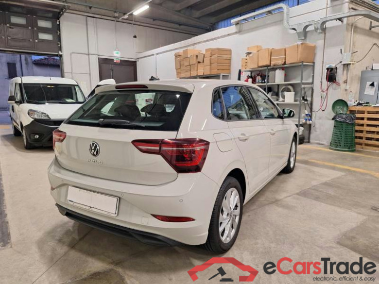 VOLKSWAGEN POLO / 2021 / 5P / BERLINA 1.0 TSI STYLE #2