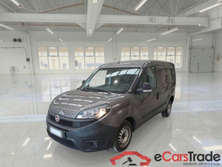 FIAT DOBLÒ CARGO / 2014 / 4P / VETT. FURGONATA CH1 BUSINESS 1.6 MJET 105CV E6D SeS #1