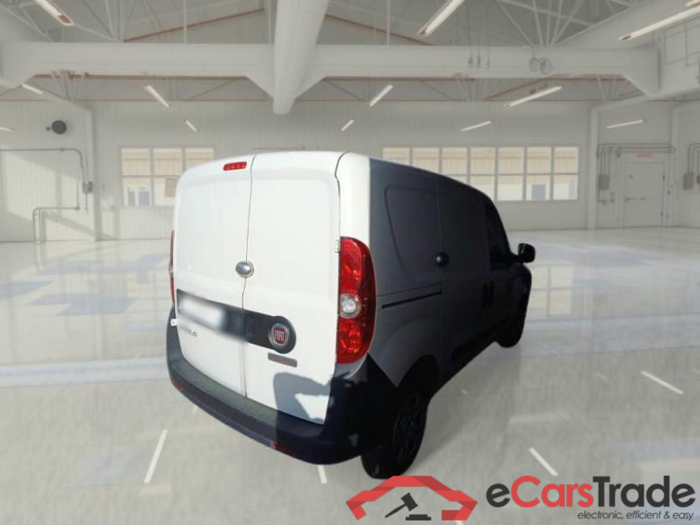 FIAT DOBLÒ CARGO / 2014 / 4P / VETT. FURGONATA CH1 LOUNGE 1.6 MJET 105CV E6D-F SeS #2