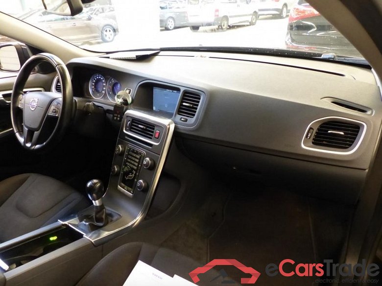 VOLVO S60 1.6 D DRIVE KINETIC START/STOP Navi Klima PCC... #4